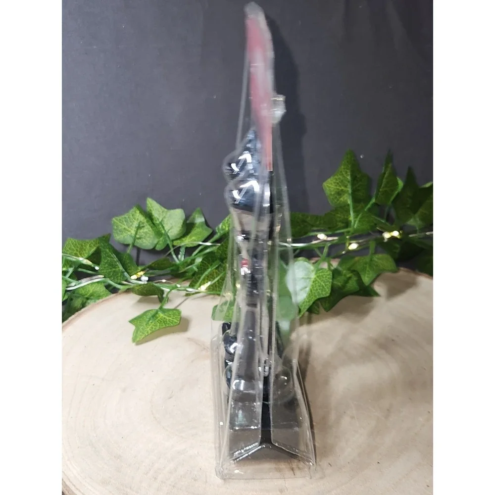 Lamp Posts Christmas Village W/ Wreath Battery Operated Victorian Style 5